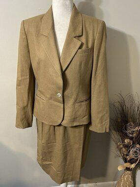 Vtg Saville Women Skirt Suit 2pc Set Tan Lined Wool Blend Pleated Skirt Sz 10